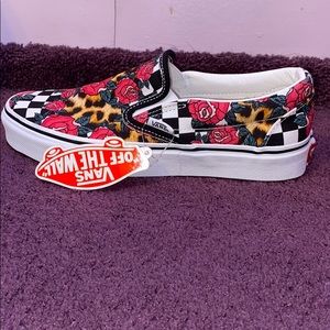 Women’s Rose/Animal Checker print Vans